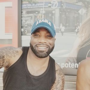 Meet your Posher, Eric